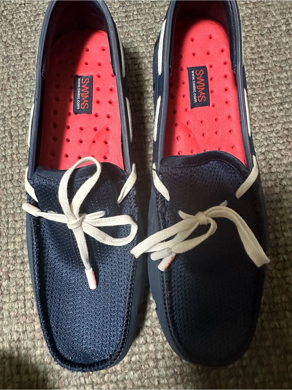 Sperry Navy Boat Shoes with Red Insole and Cream Laces